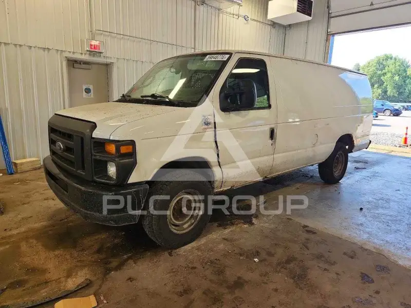 2013 Ford ECONOLINE фото