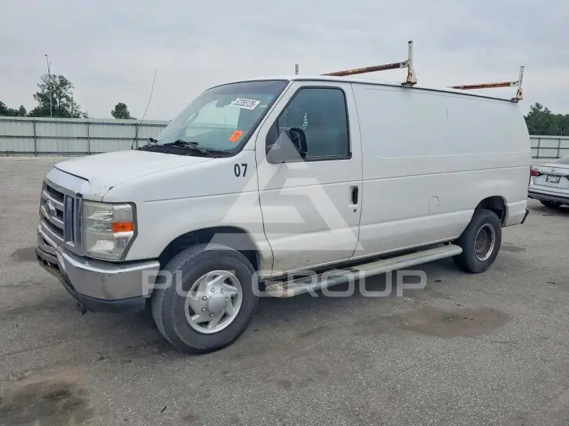 2013 Ford ECONOLINE photo