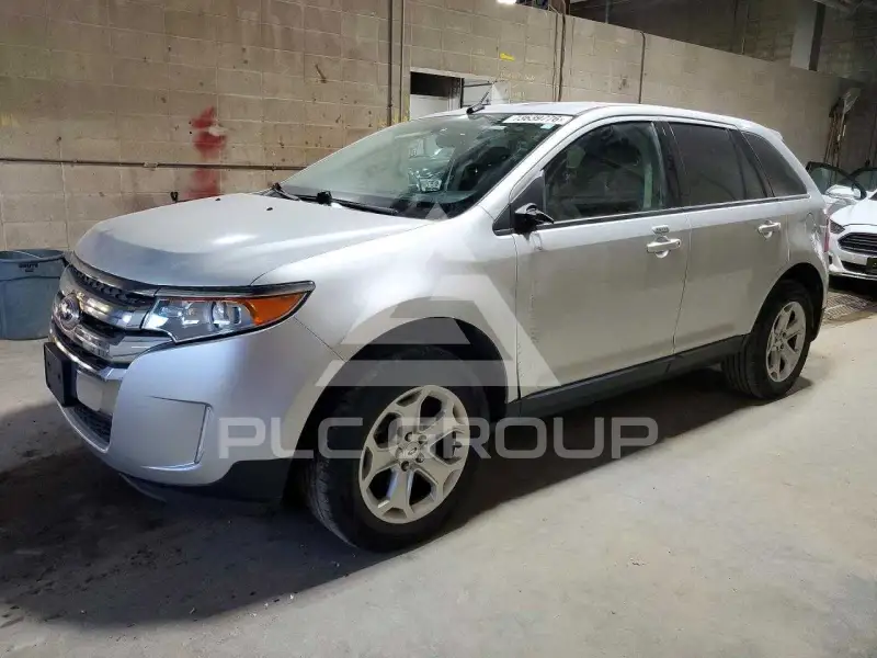 2013 Ford EDGE photo