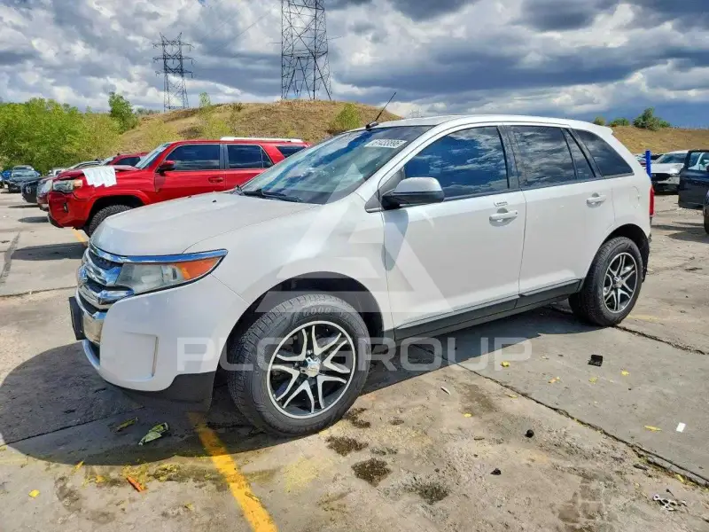 2013 Ford EDGE photo
