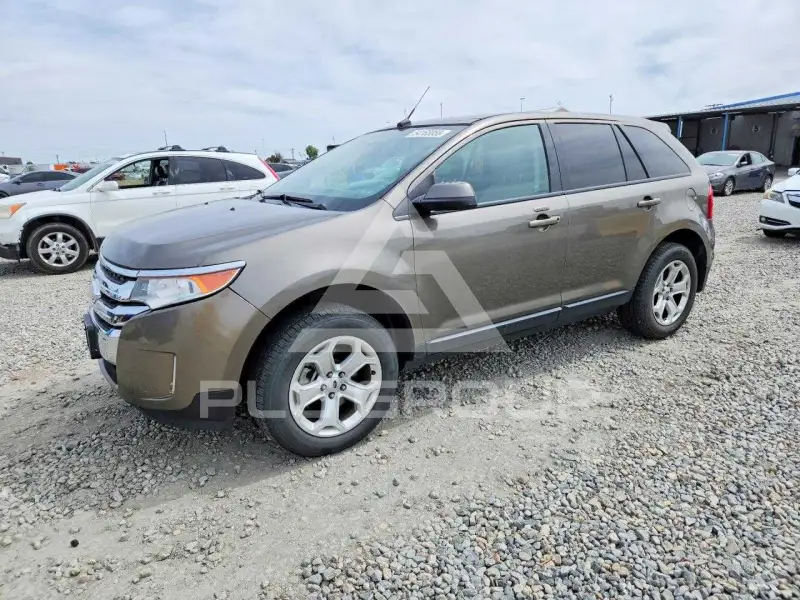 2013 Ford EDGE photo