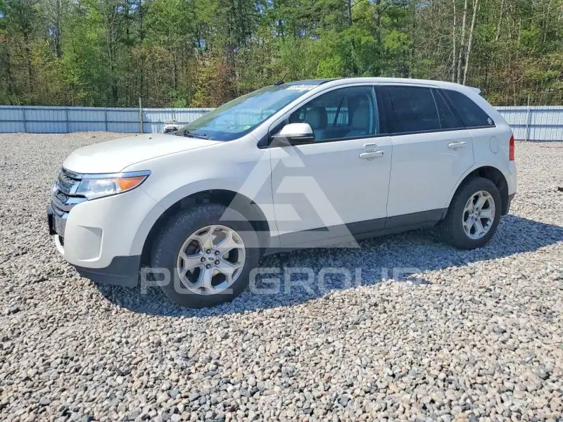 2013 Ford EDGE photo