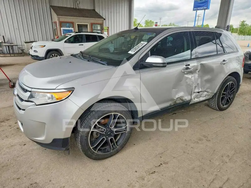 2013 Ford EDGE photo