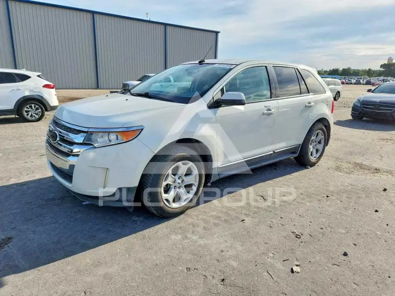 2013 Ford EDGE photo