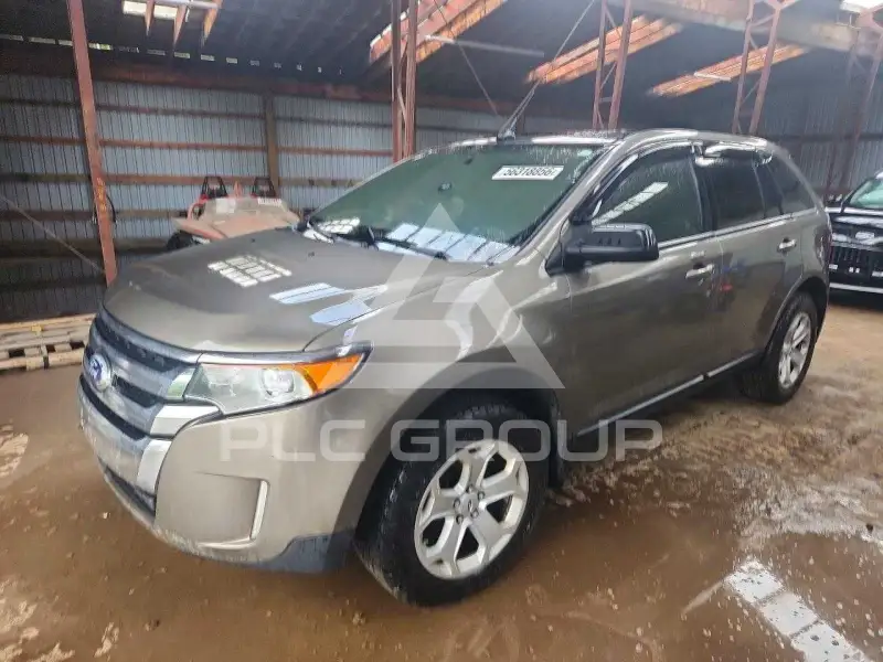 2013 Ford EDGE photo
