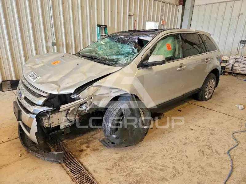 2013 Ford EDGE photo