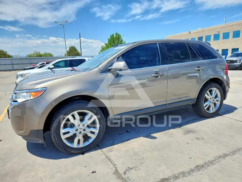 2013 Ford EDGE photo