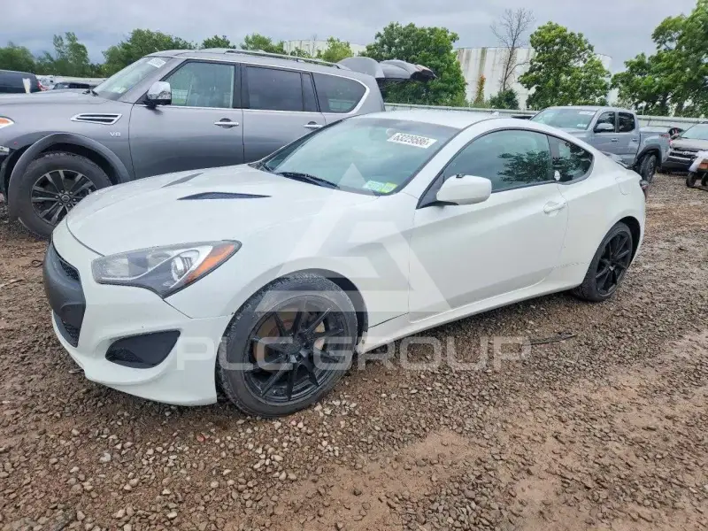 2013 Hyundai Genesis фото