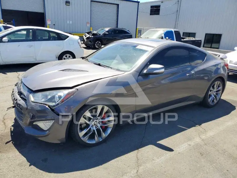 2013 Hyundai Genesis photo