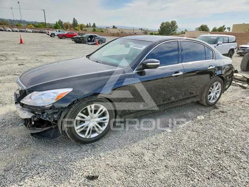 2013 Hyundai Genesis фото