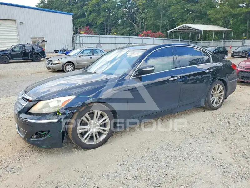 2013 Hyundai Genesis фото