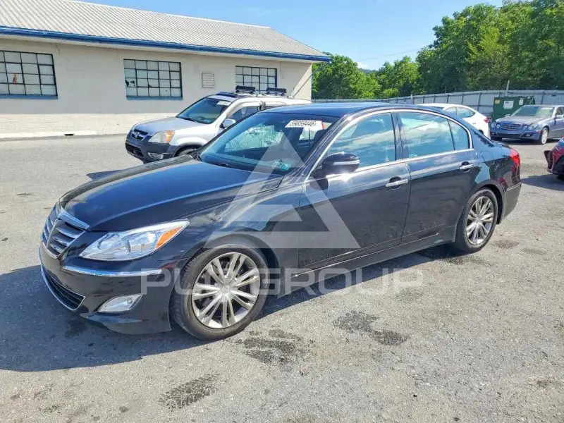 2013 Hyundai Genesis фото