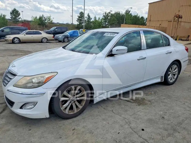 2013 Hyundai Genesis фото