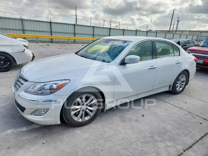 2013 Hyundai Genesis фото