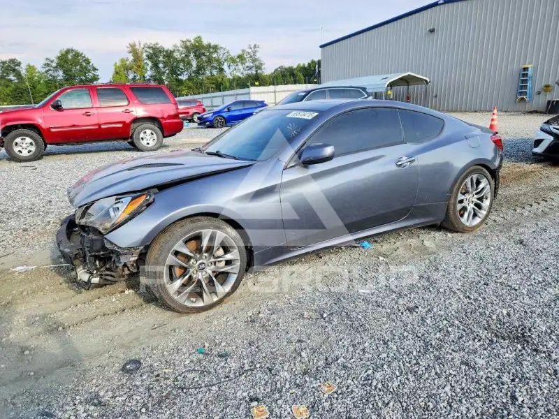 2013 Hyundai Genesis фото