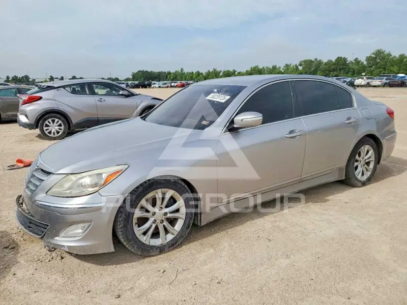 2013 Hyundai Genesis фото
