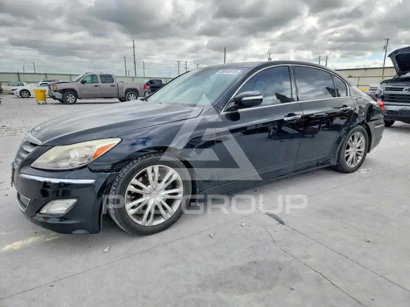 2013 Hyundai Genesis фото