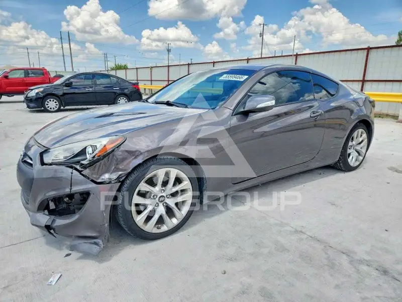 2013 Hyundai Genesis фото