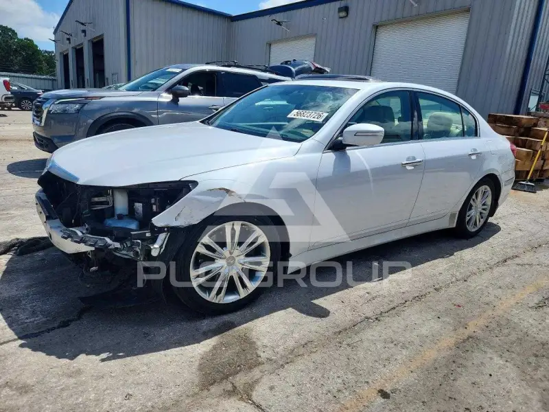 2013 Hyundai Genesis photo