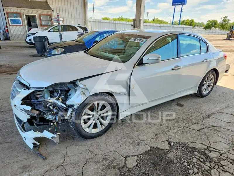 2013 Hyundai Genesis фото