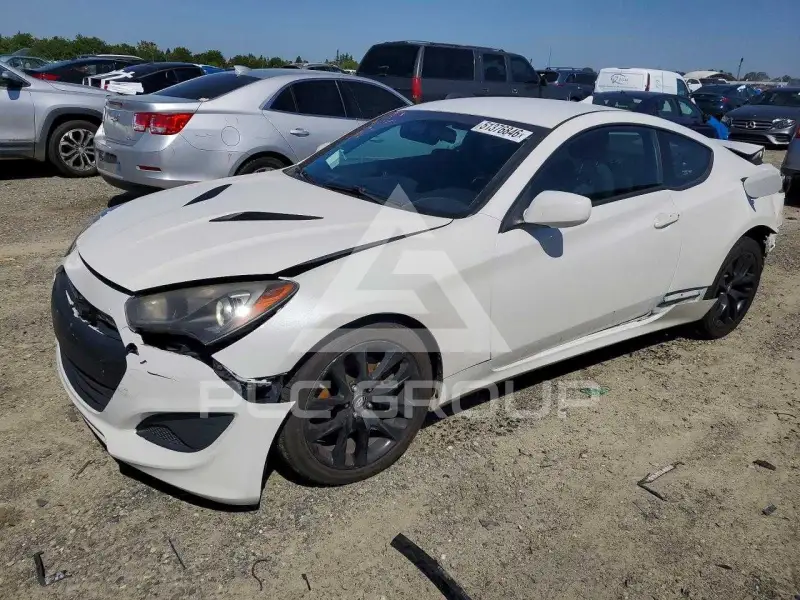 2013 Hyundai Genesis фото
