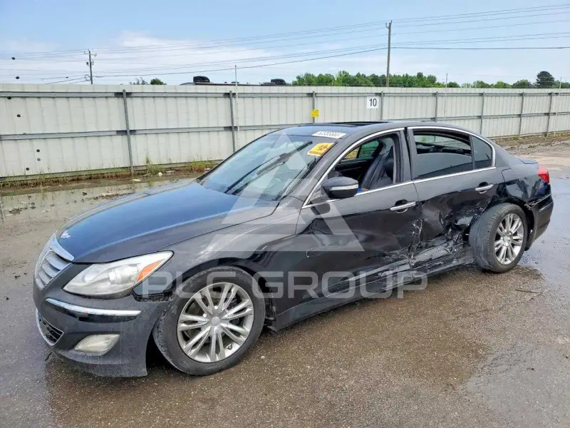 2013 Hyundai Genesis фото