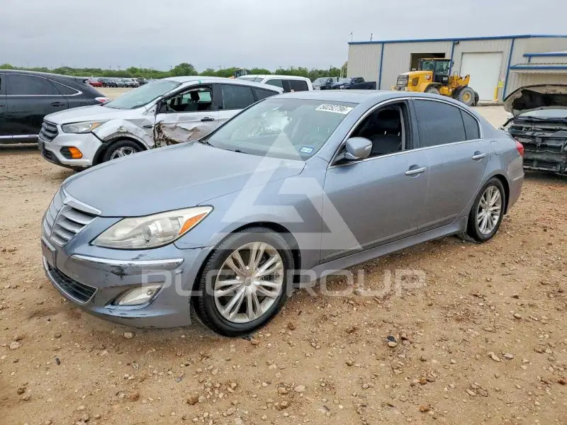 2013 Hyundai Genesis фото