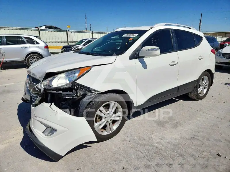 2013 Hyundai Tucson фото