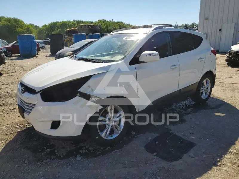 2013 Hyundai Tucson photo