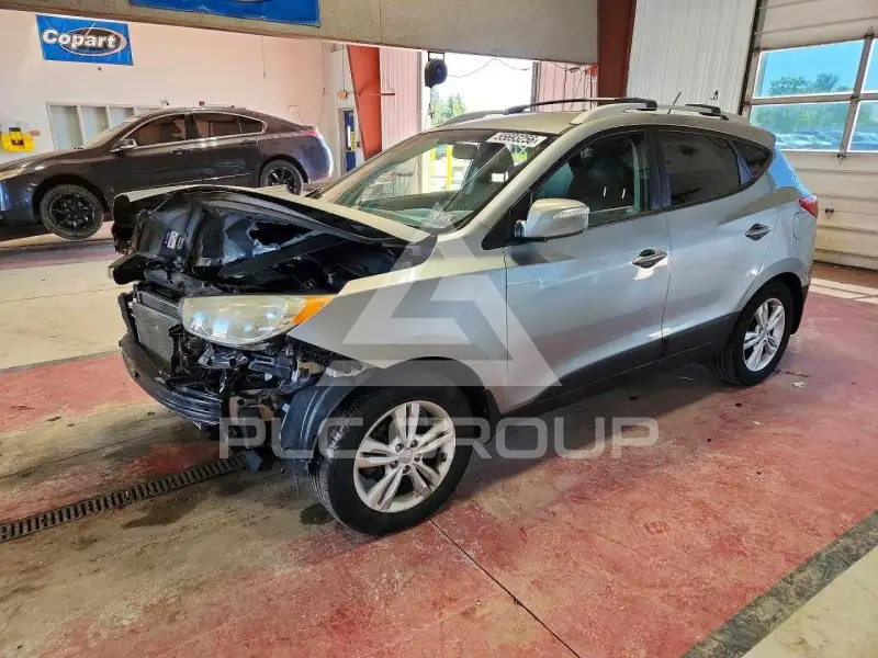 2013 Hyundai Tucson photo