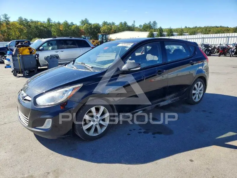 2013 Hyundai Accent фото