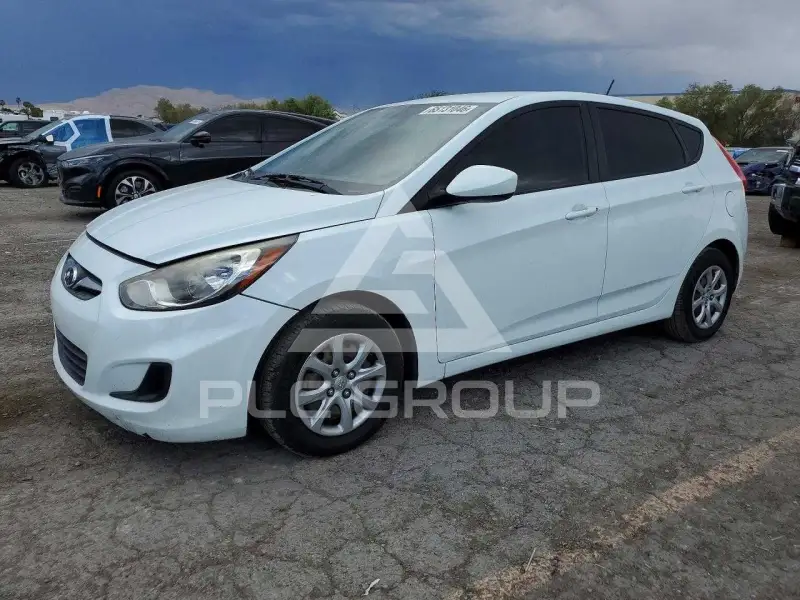 2013 Hyundai Accent фото