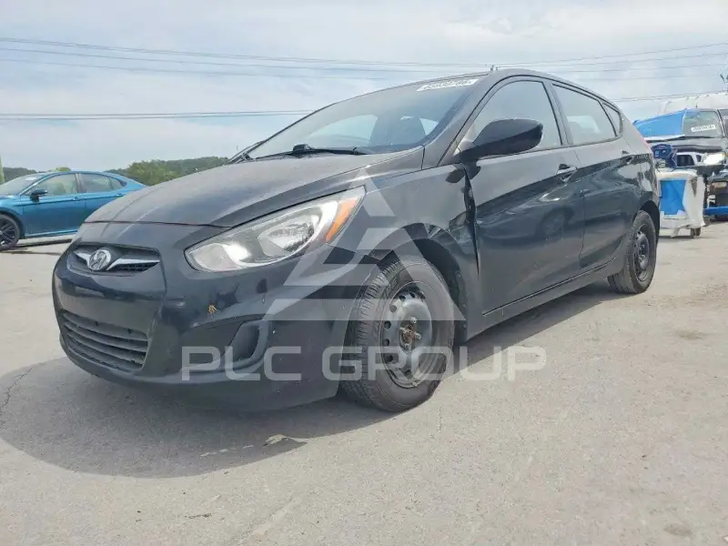 2013 Hyundai Accent фото
