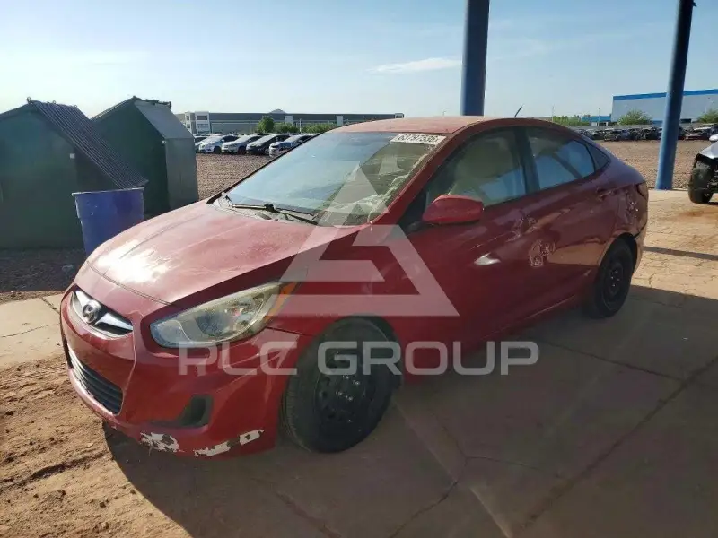 2013 Hyundai Accent фото