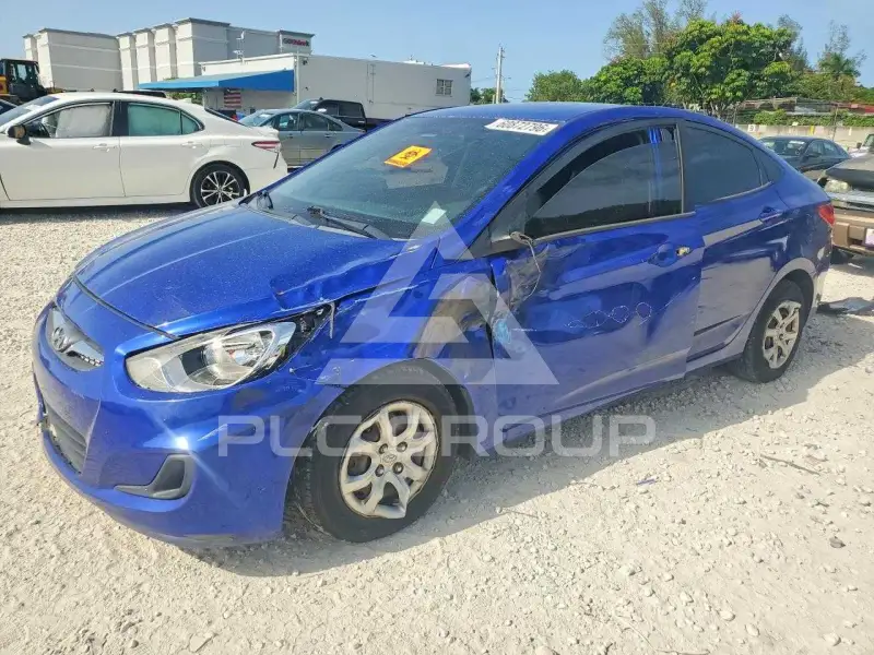 2013 Hyundai Accent фото
