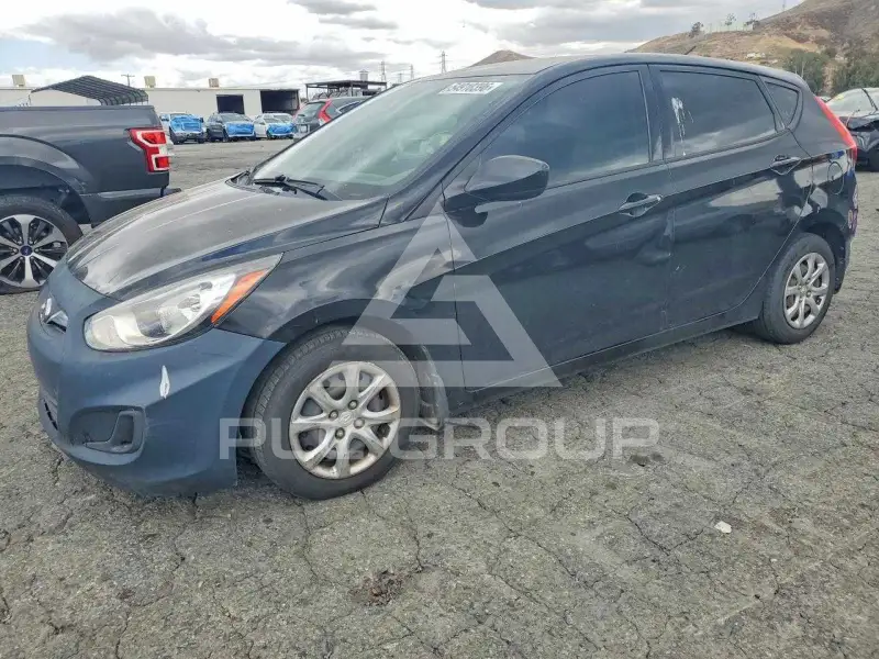 2013 Hyundai Accent фото