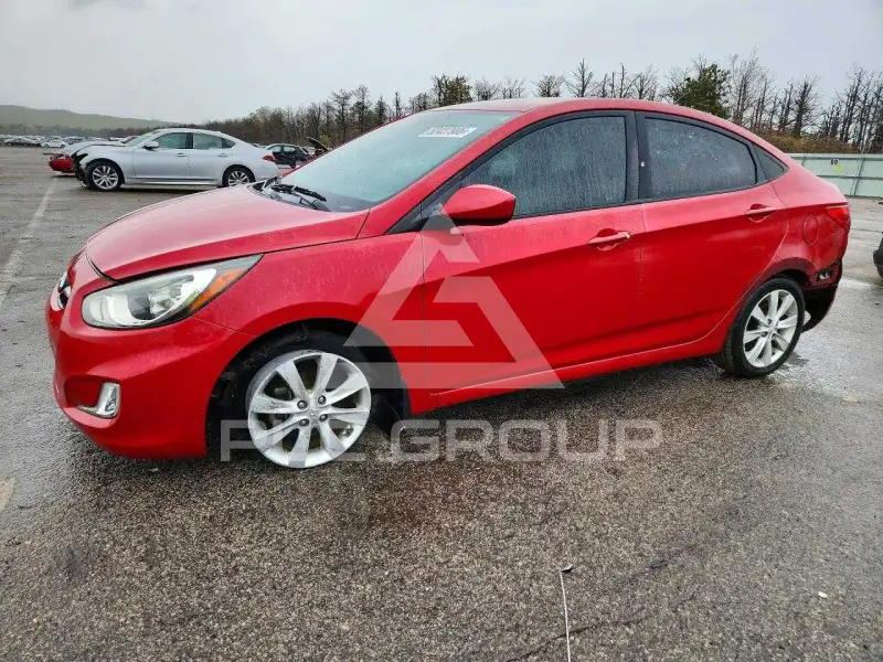 2013 Hyundai Accent фото