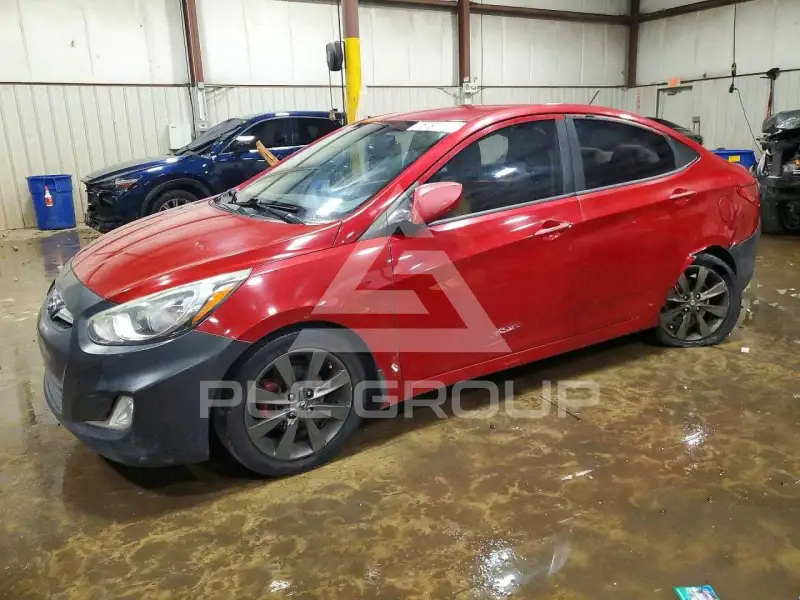 2013 Hyundai Accent фото