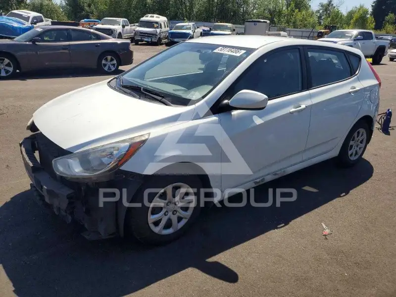 2013 Hyundai Accent фото