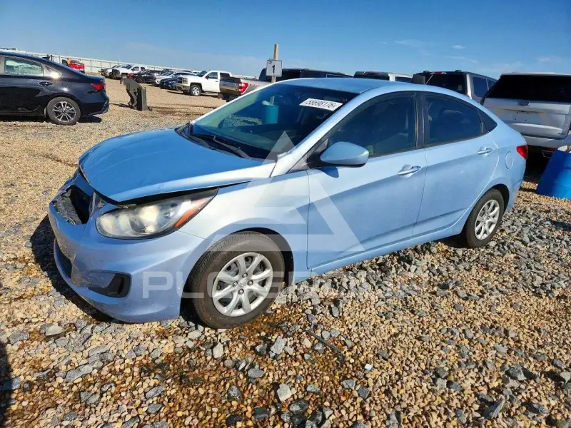 2013 Hyundai Accent фото
