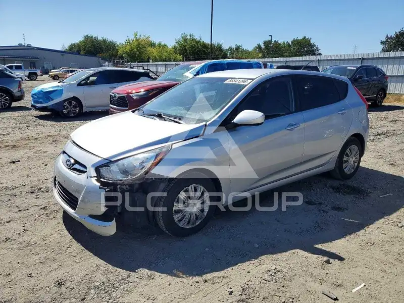 2013 Hyundai Accent фото
