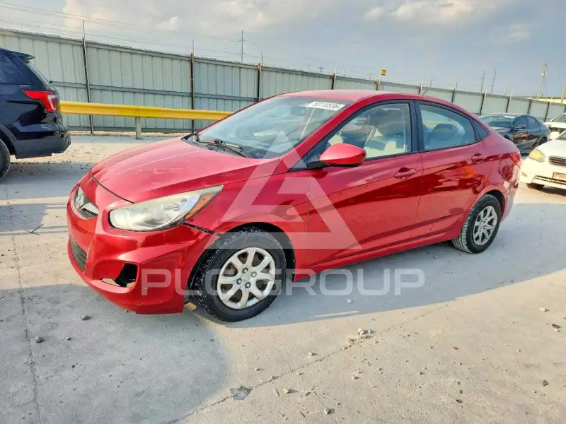 2013 Hyundai Accent фото