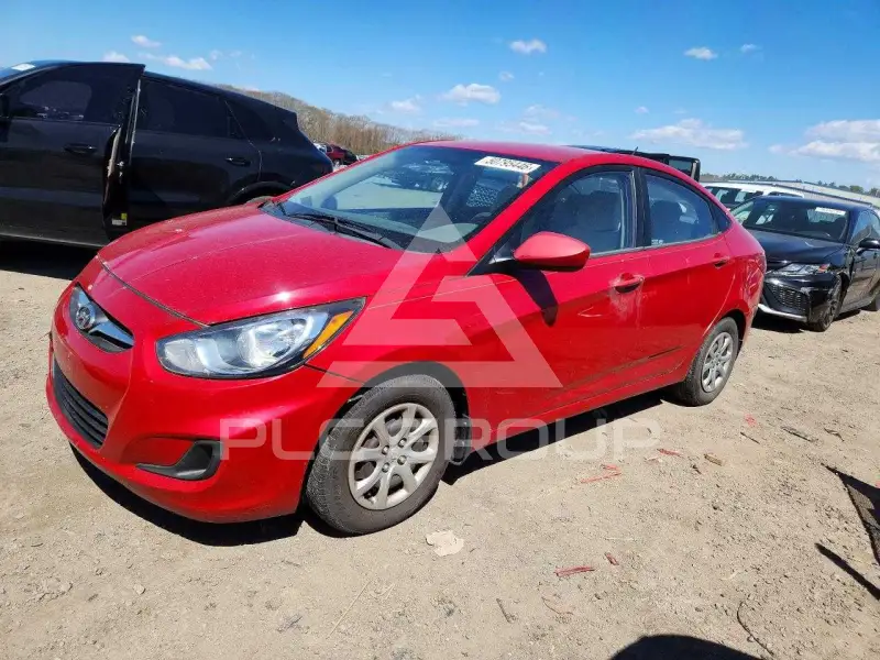 2013 Hyundai Accent фото