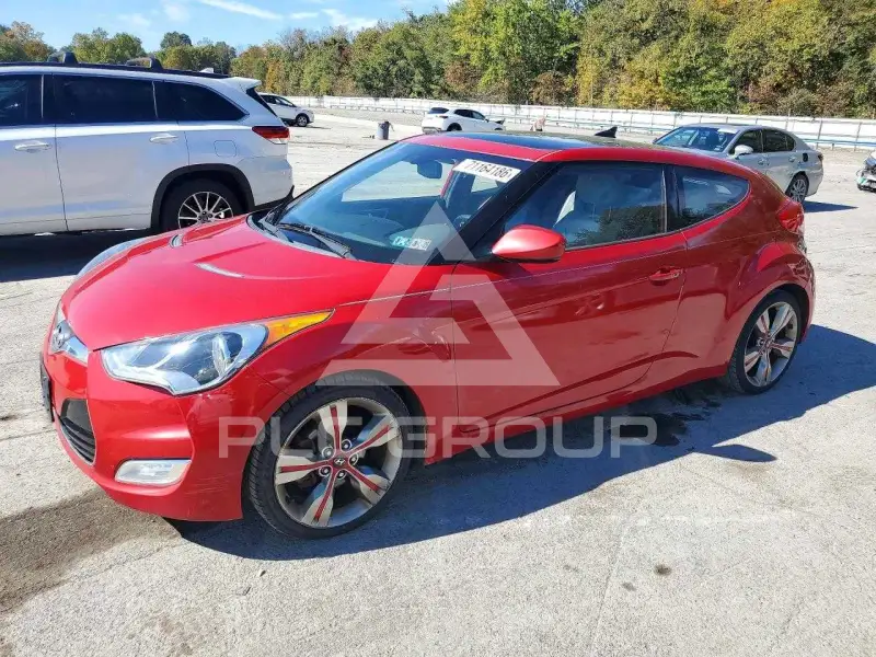 2013 Hyundai Veloster photo
