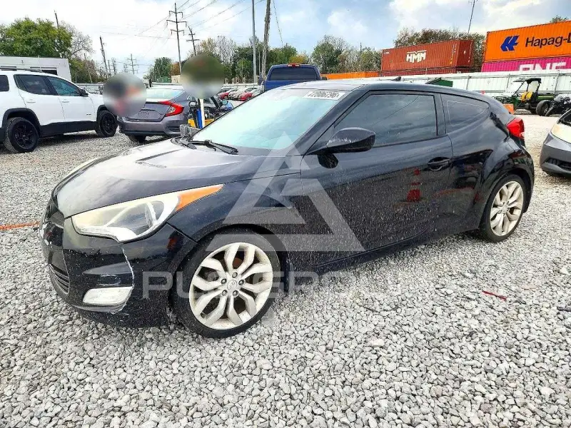 2013 Hyundai Veloster photo