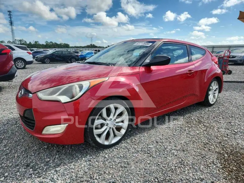 2013 Hyundai Veloster photo