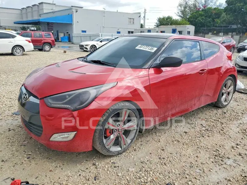 2013 Hyundai Veloster photo