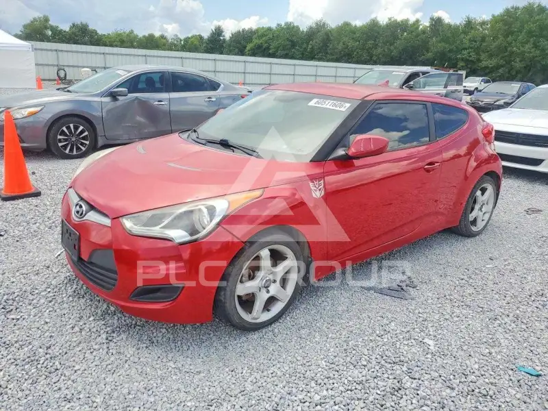 2013 Hyundai Veloster photo