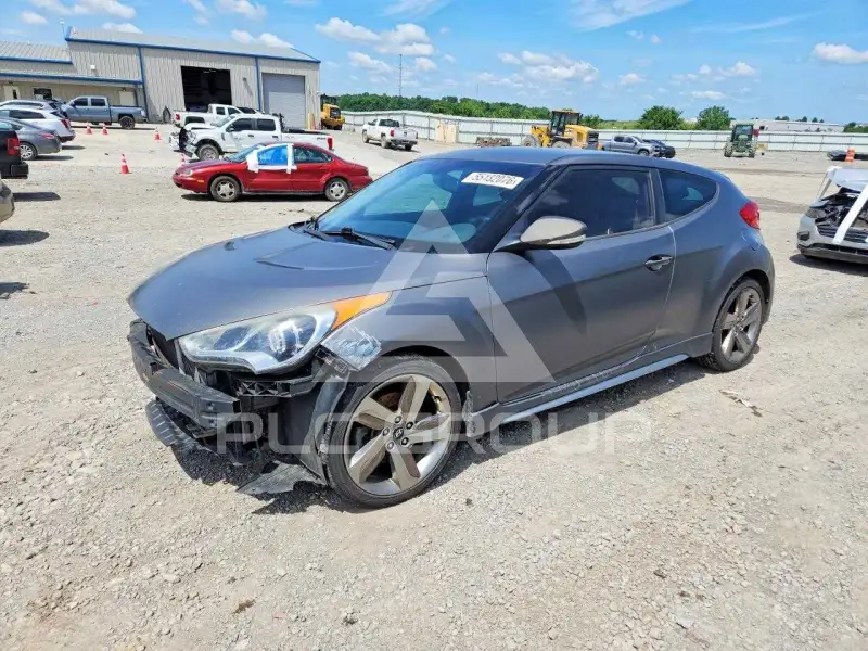 2013 Hyundai Veloster photo