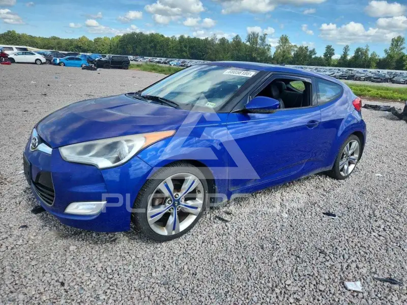 2013 Hyundai Veloster фото